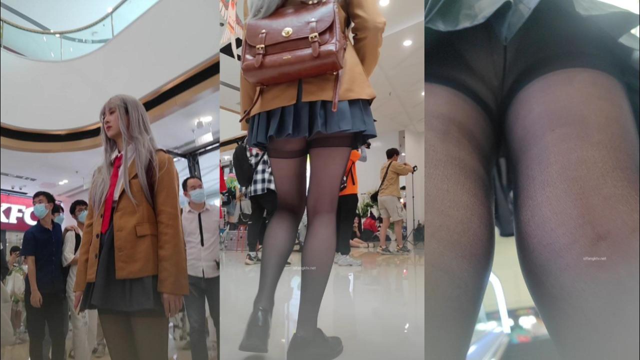  卡哇伊情趣装，撩起露贫乳小奶子 ，揉搓无毛小穴 ，掰穴手指磨洞口，说话嗲嗲浪叫呻吟-快影AV